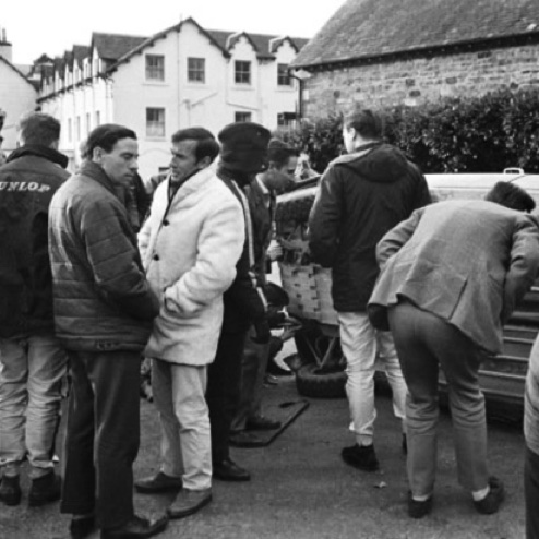 Petite visite ed son pote Jackie Stewart au RAC 1966